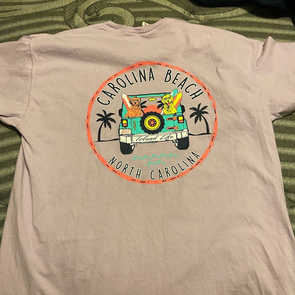 Comfort Colors “Carolina beach” lavender tshirt size small